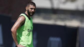 Benzema se entrena con normalidad y estará frente al Getafe
